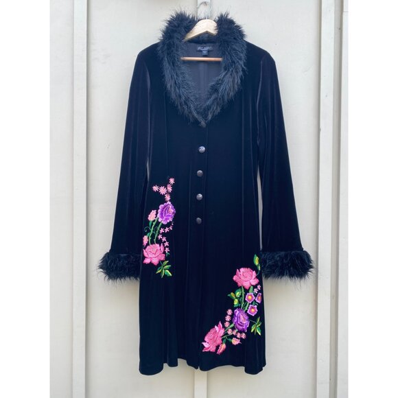 Betsey Johnson Jackets & Blazers - Vintage Betsey Johnson Velvet Floral Faux Fur Duster Jacket